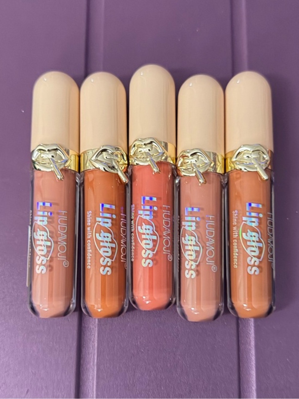 HUDAvioji Neutral Peach Lip Gloss Set — 5 Peach & Nude Shades